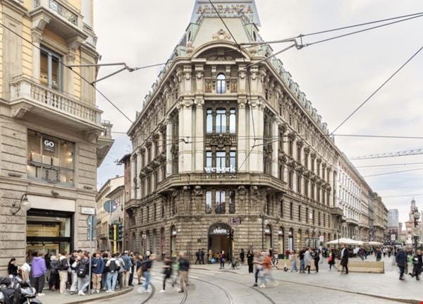 Via Meravigli, 2 Exterior