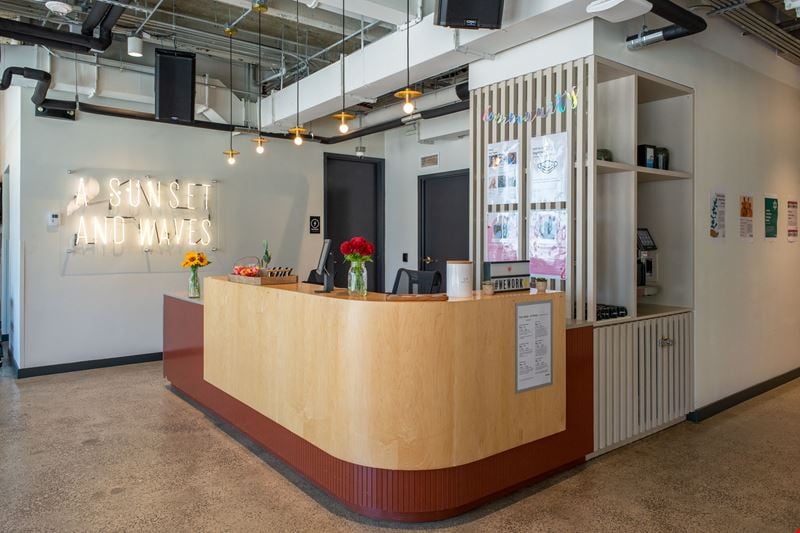 2222 Ponce De Leon Blvd Reception